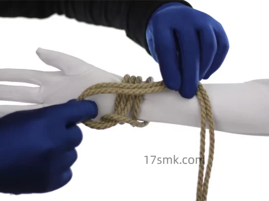 基础绳艺教程教学图解-15.麻绳（普鲁士单柱缚）