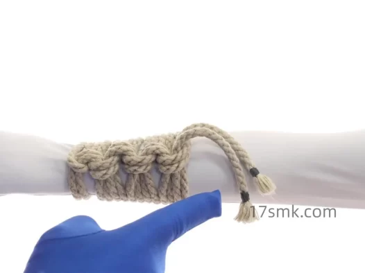 绳艺工作室绳束教程-反扣穿插手套